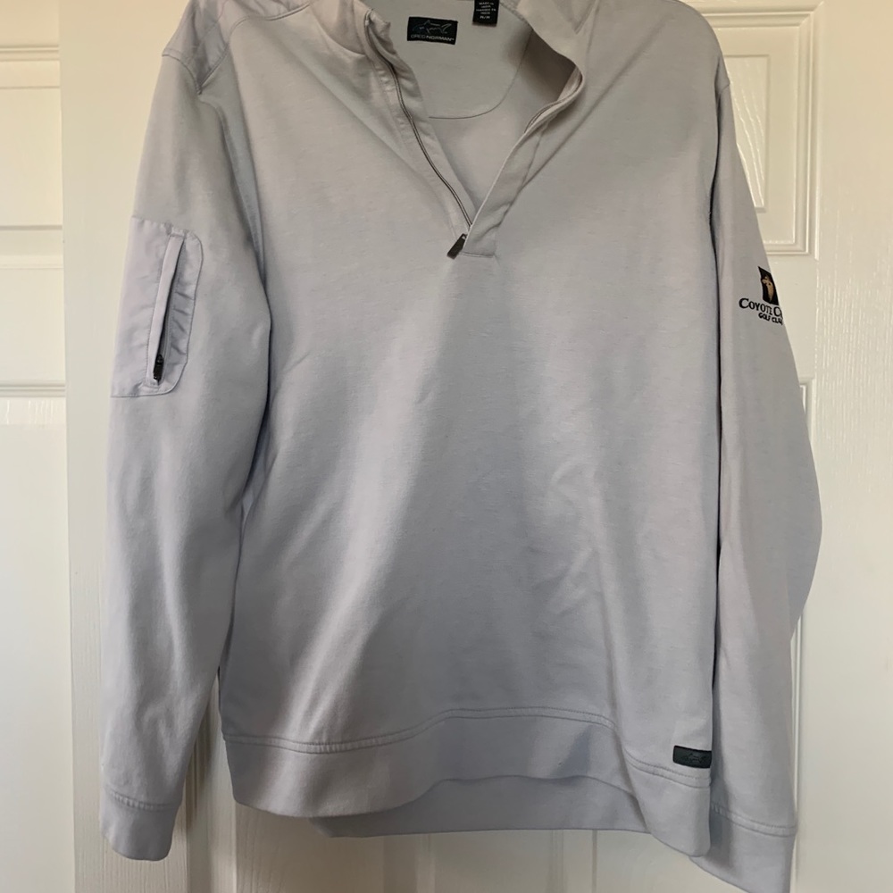 MENS GREG NORMAN PULLOVER. SIZE-M COLOR-GREY